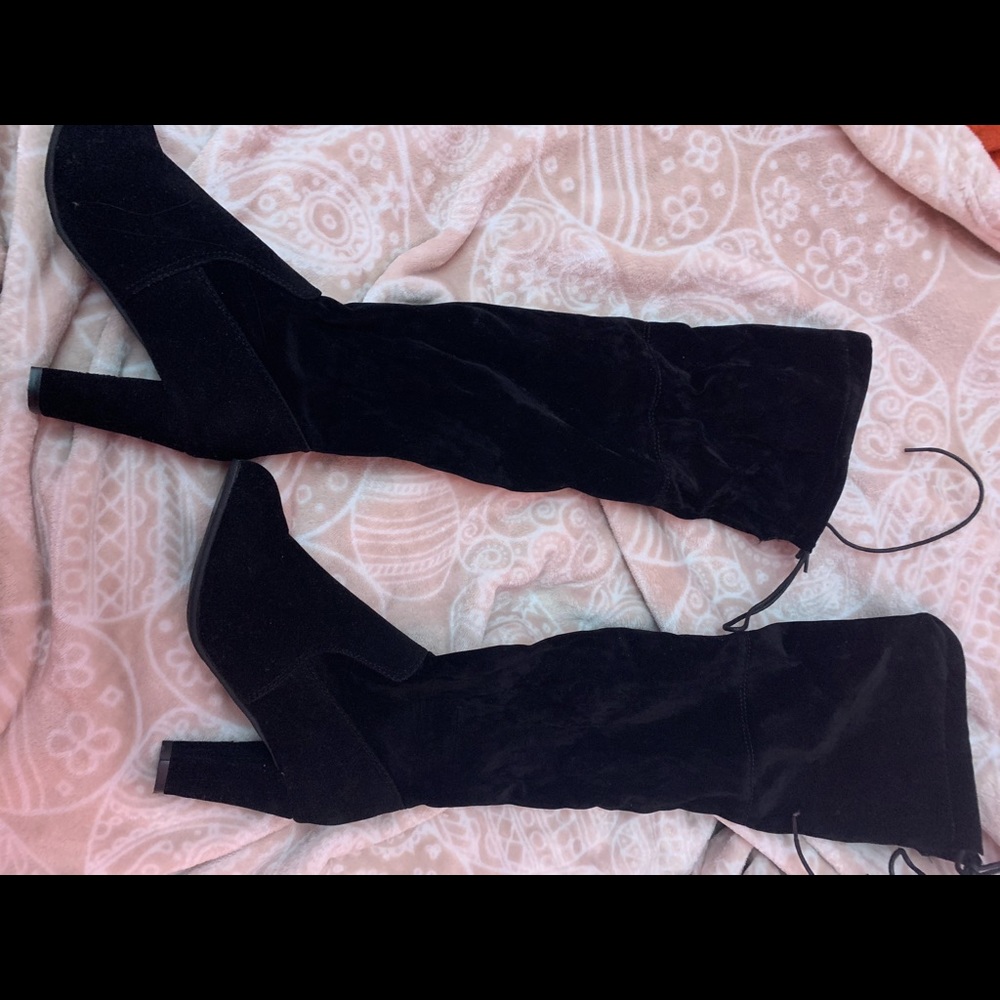 Black boots